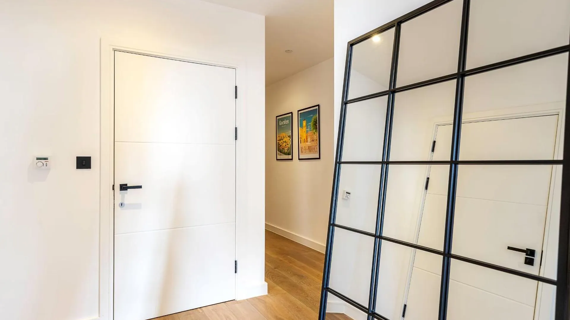 City View Spacious 2 Bedroom Penthouse London Apartment