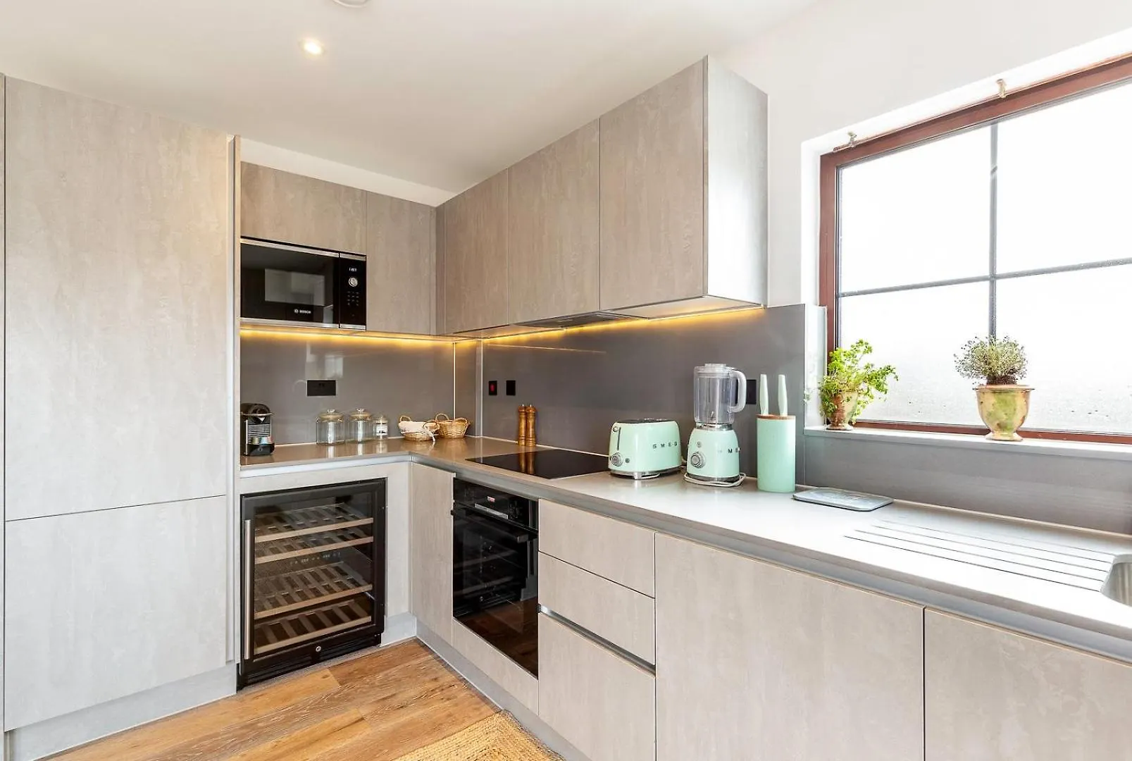 City View Spacious 2 Bedroom Penthouse London United Kingdom